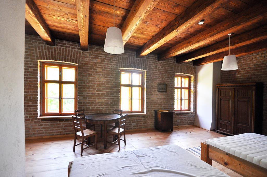 Rekreacni Areal Dvur Honetice Exterior photo